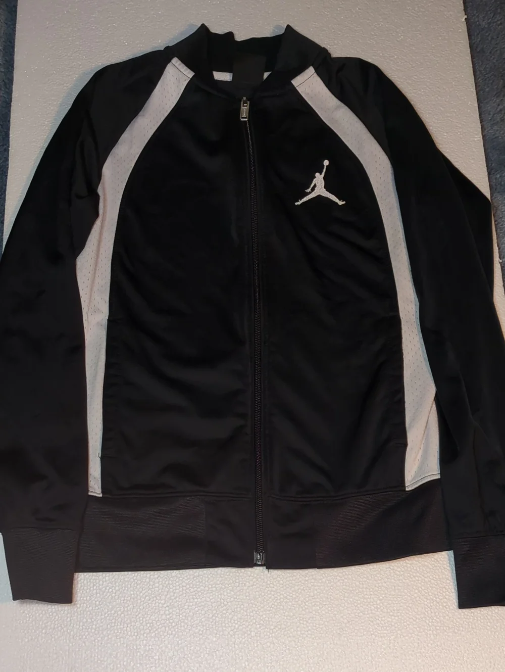 Kid's Jordan Black Jacket with White Contrast Panels 10-12 Yrs Medium